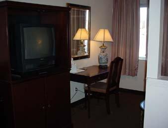 Rodeway Inn Montgomery Esterno foto